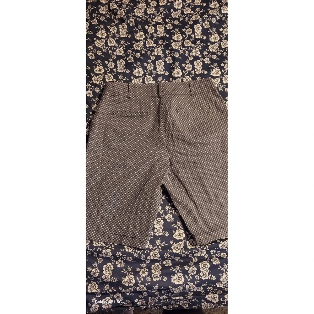 Talbots Women's  Shorts Petites Sz 4P Navy w/White Geometric  Pockets Preppy Y2K